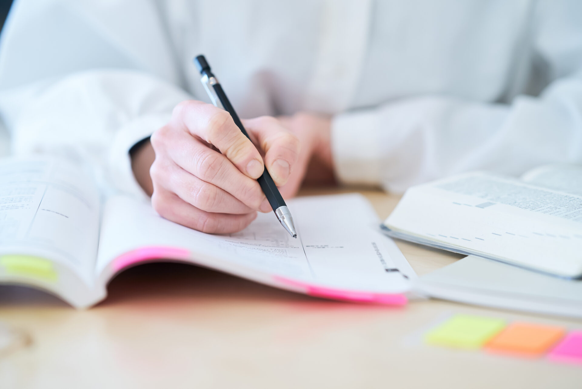 英語コーチングに資格は不要！あると良い資格やおすすめの講座などを紹介